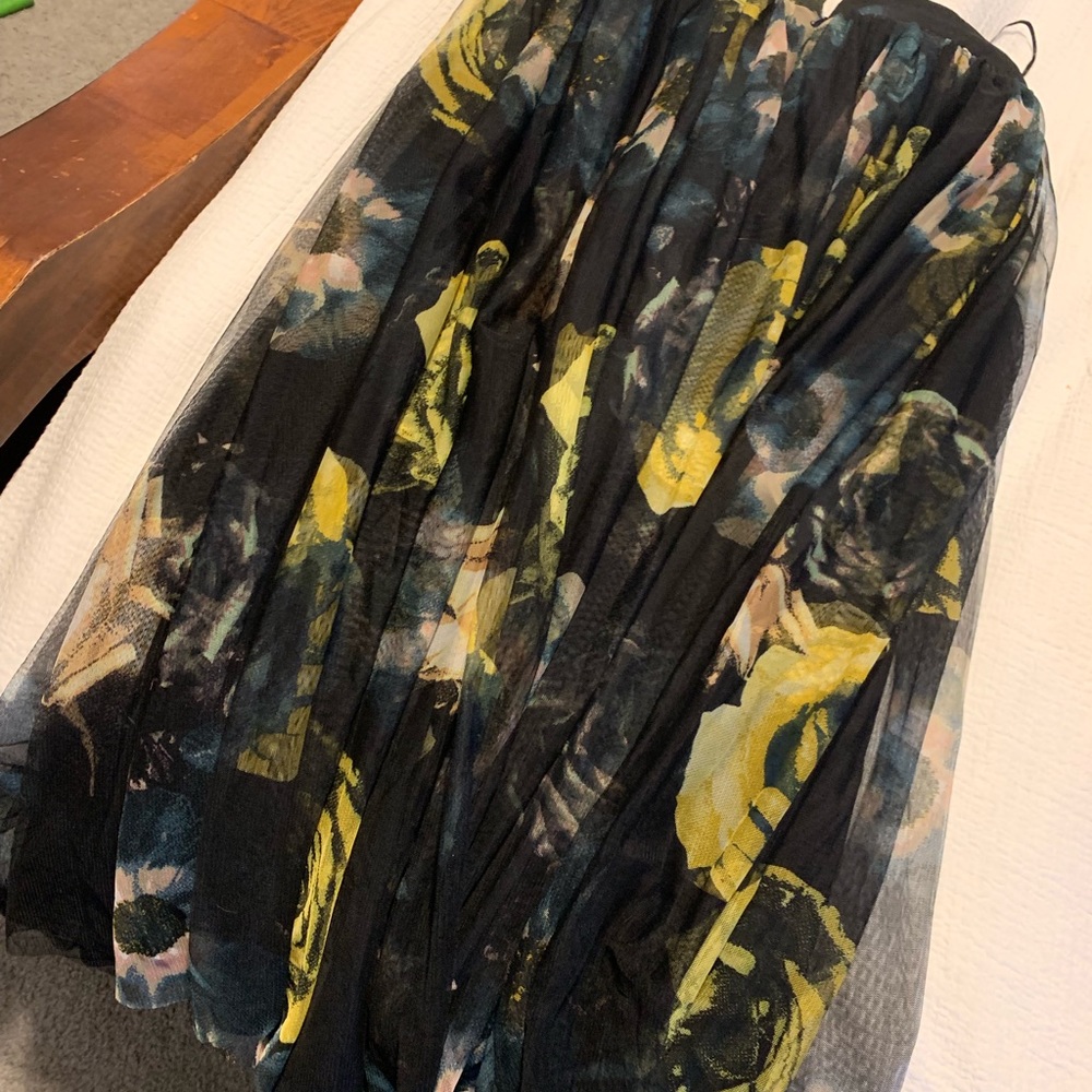floral ruffle skirt